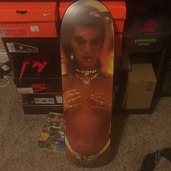 Supreme Skateboard Kim in Rhinestones Nan Goldin - Picture 4 of 6